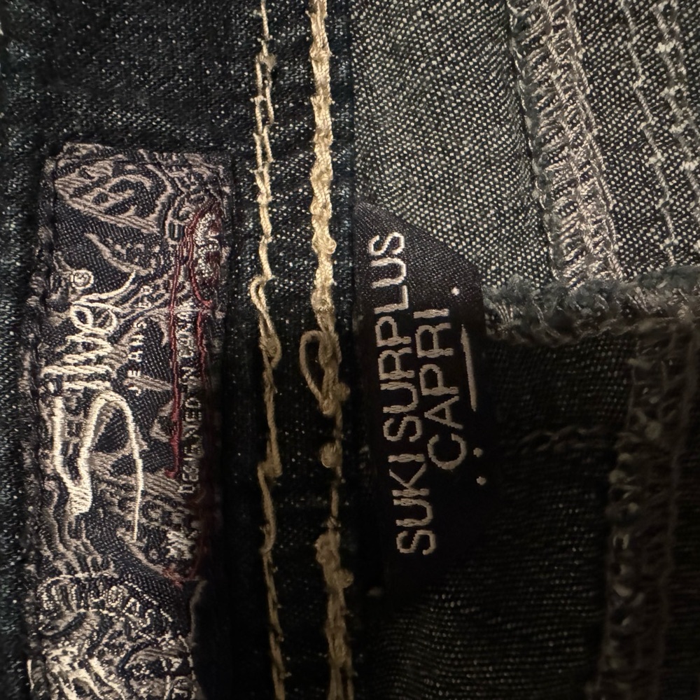 Silver jeans capri